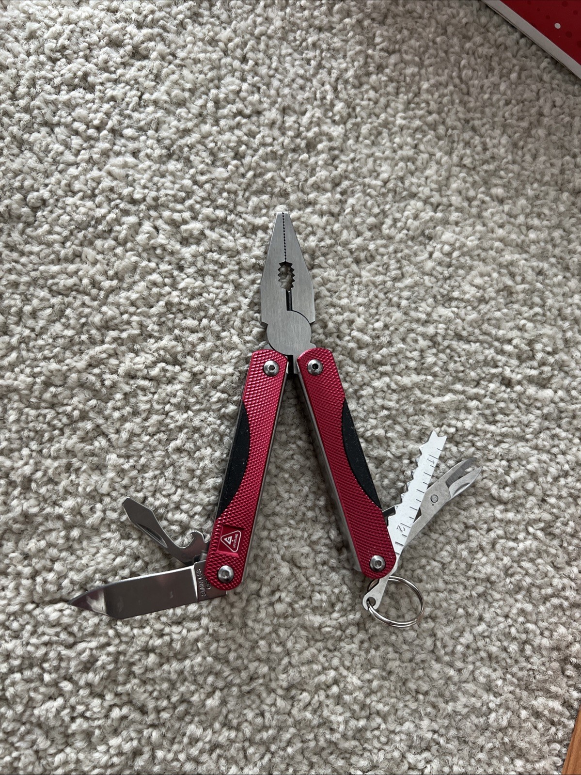 Multitool Knife w/ Pliers, Saw, Scissors – Red – Gift Box