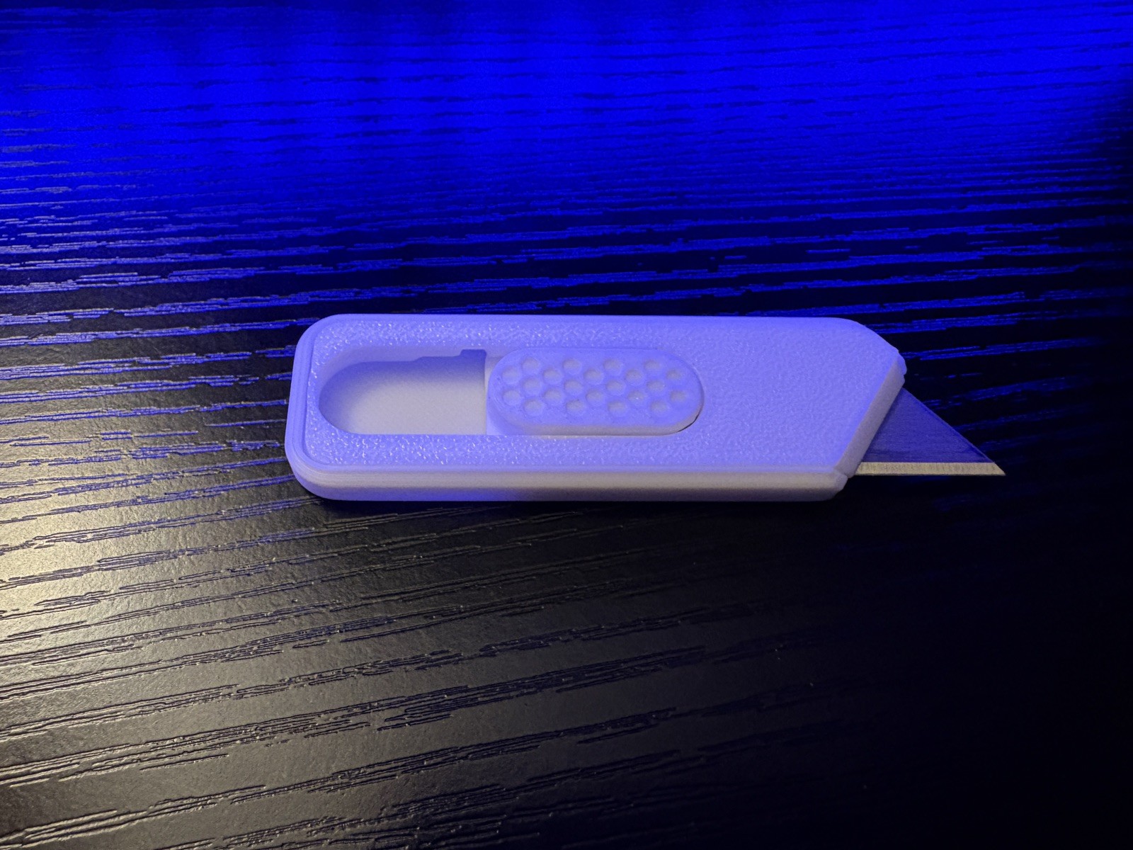 7 pc white 3-D printed PLA Every Day Carry samples, utilities and supplement kit