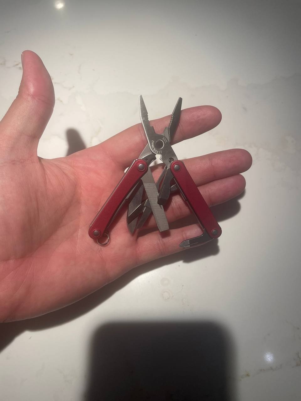 *BRAND NEW* RARE Leatherman SQUIRT PS4 Multi-Tool Red DISCONTINUED/RETIRED 2023