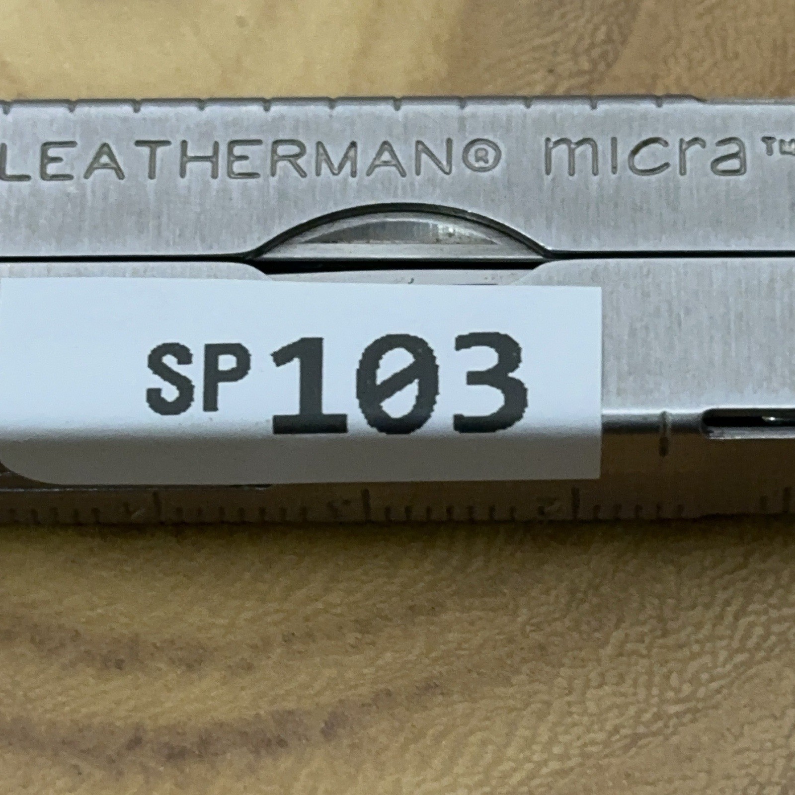 1 Leatherman Micra Stainless Mini Multitool Knife, Stainless Dated 10/03 *READ*