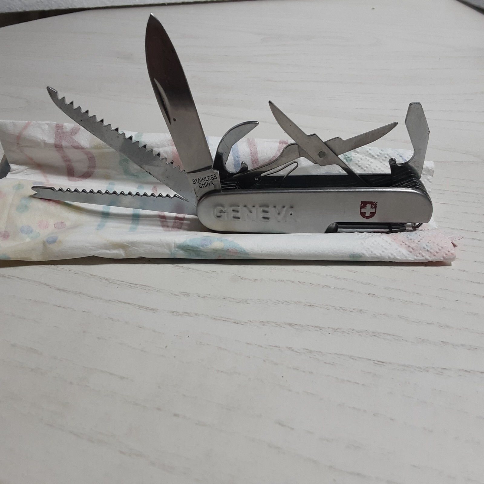 Stainless Steel Multi Tool 7-in-1 Pocket Knife Can Opener Corkscrew Scissors Saw