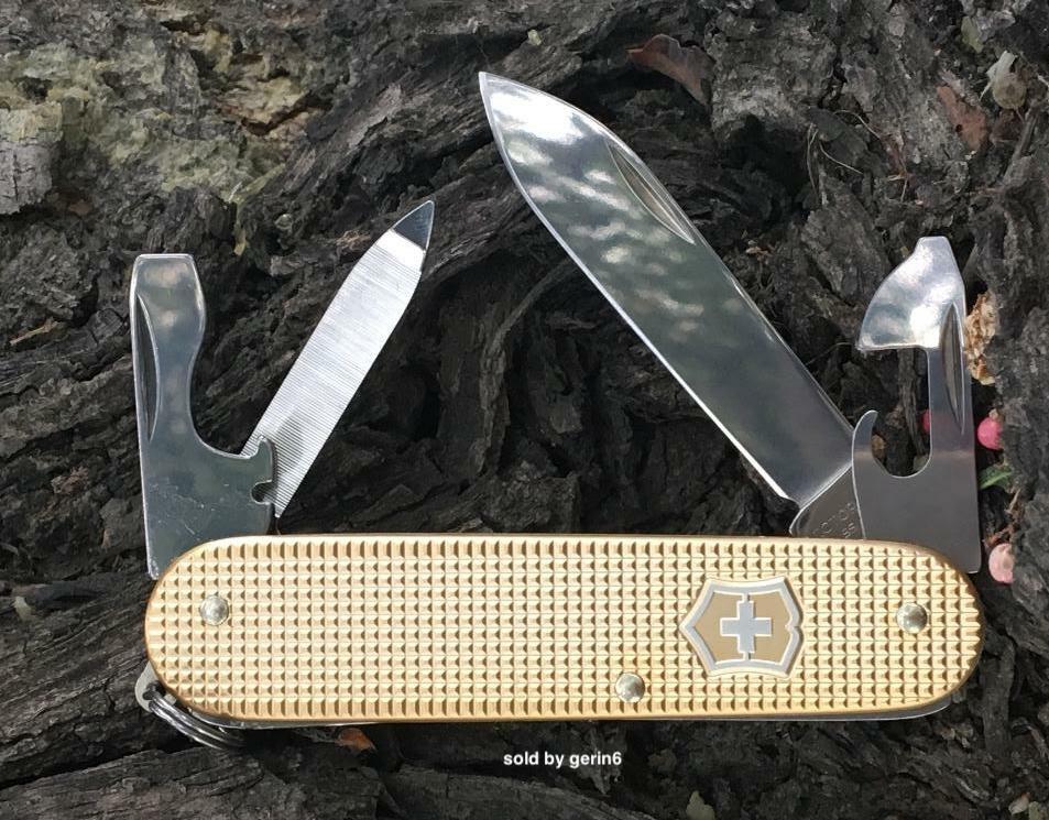 Swiss Army Knife L.E. Champagne Gold Cadet Alox Victorinox 0.2601.L19 New In Box