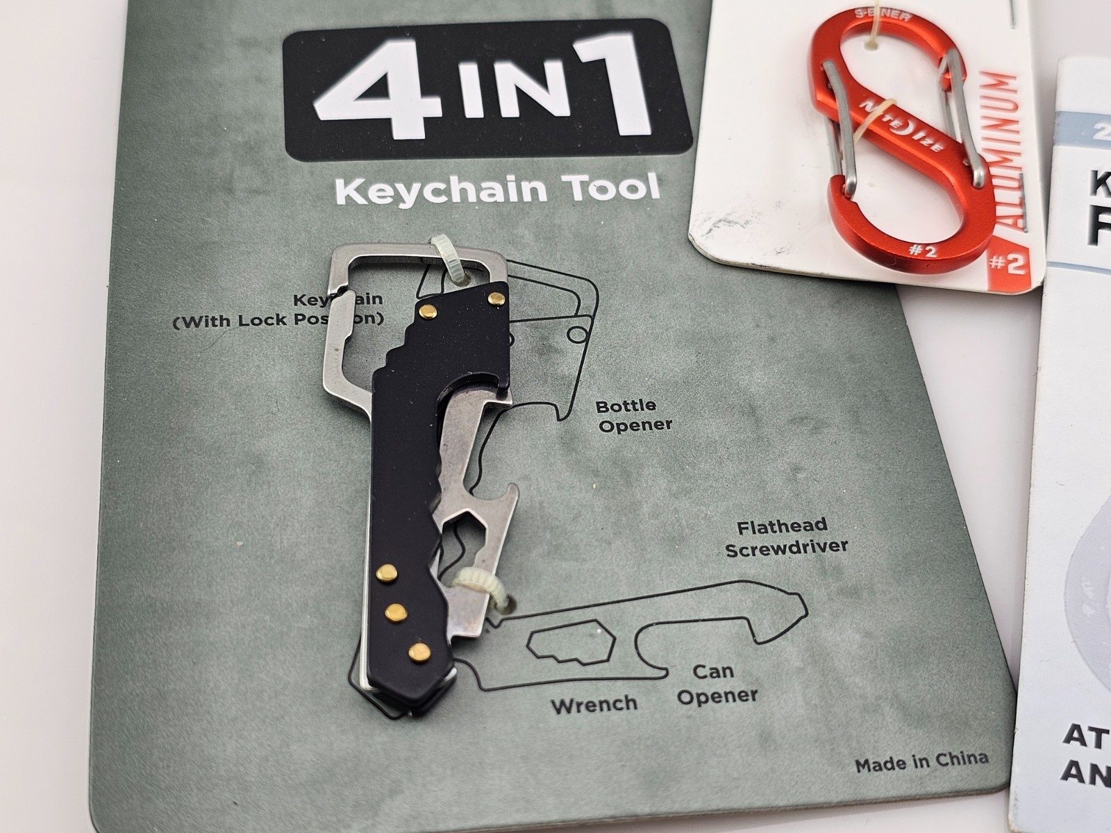 4-in-1 Keychain Tool & Nite Ize S-Biner #4 Aluminum, & Key Folding Knife 66837
