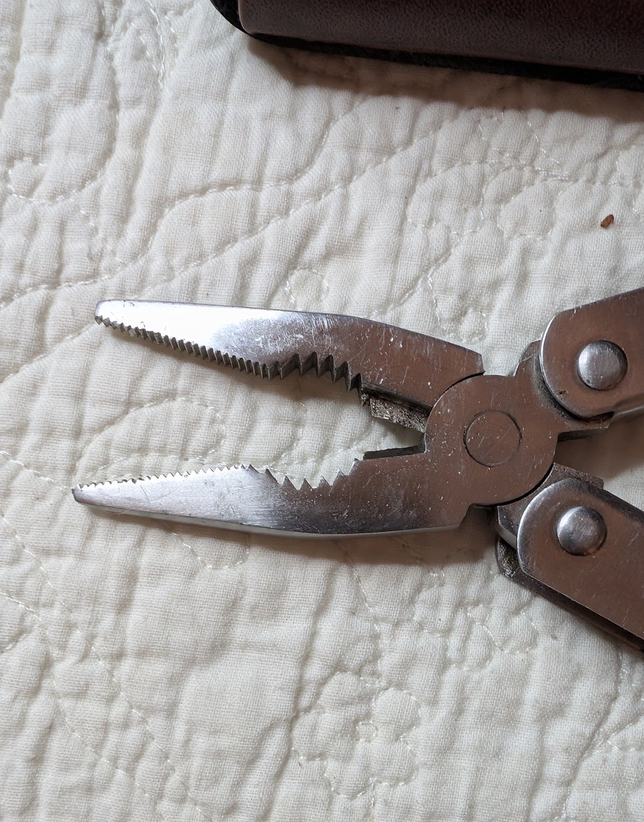 American Camper Multi-Tool with Brown Sheath