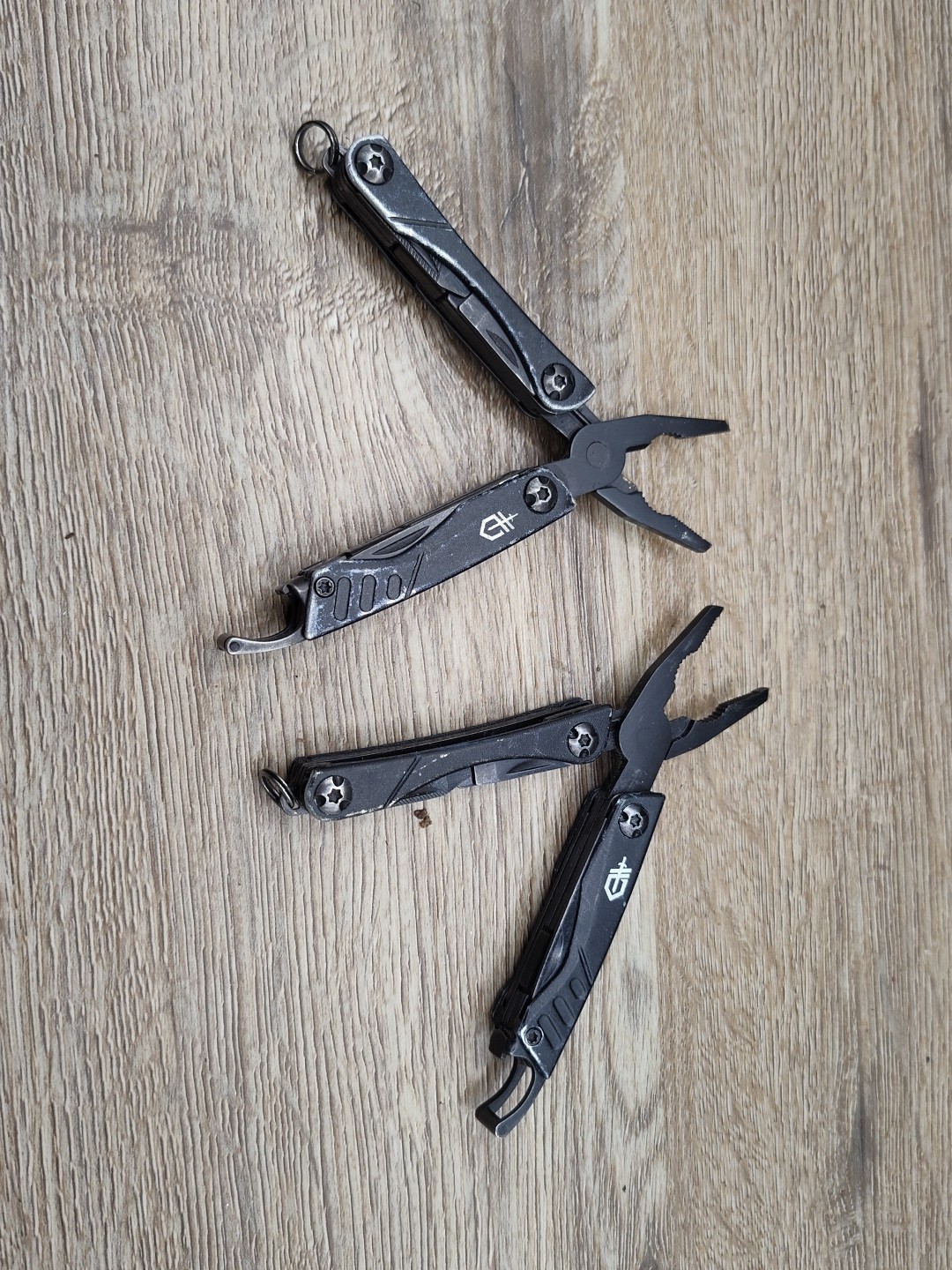 Lot X 2 Gerber Dime Multi Tool Pliers Knife Tools