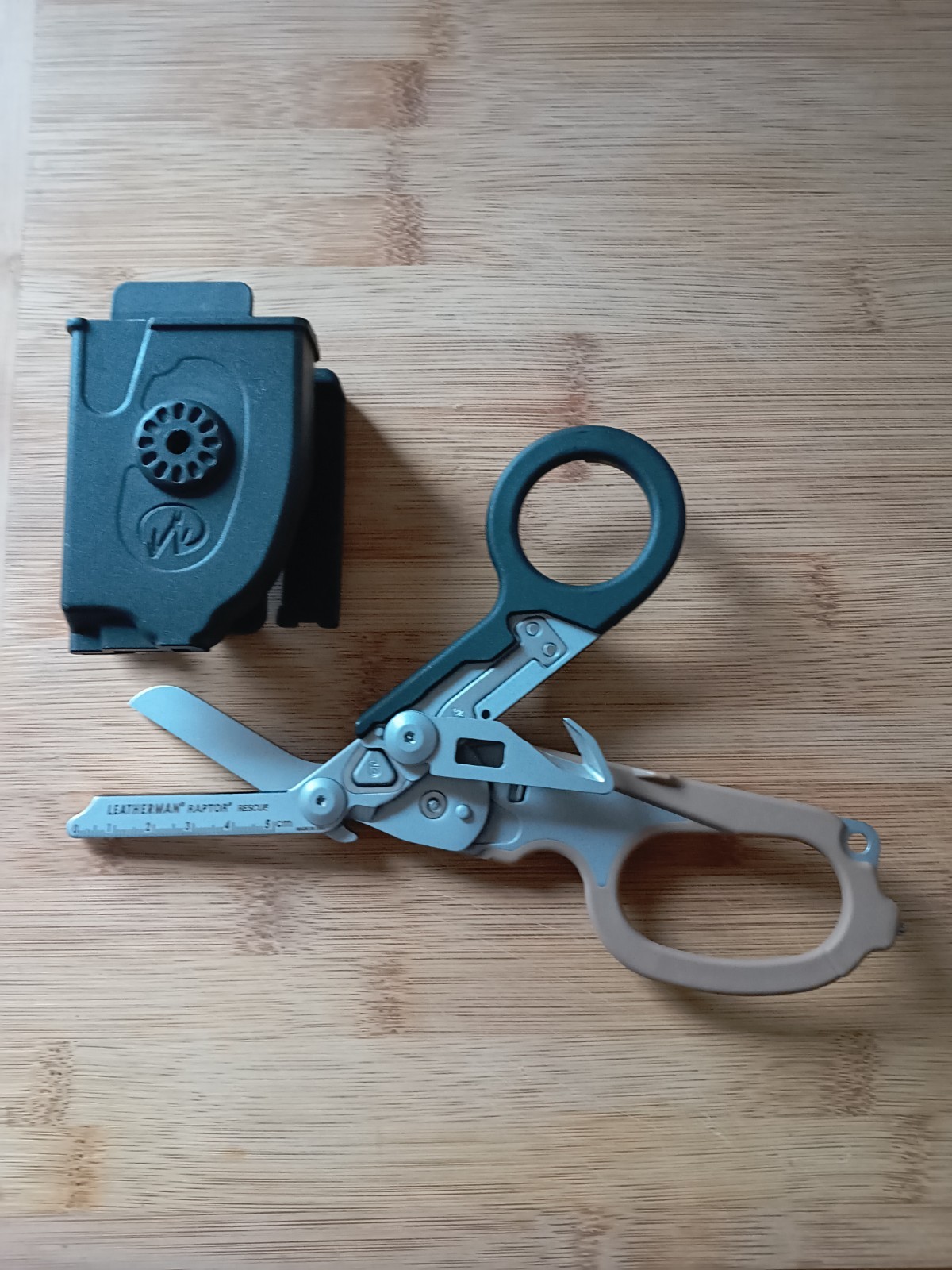 Leatherman Raptor Response Rescue Shears 6 In 1 Coyote/Black