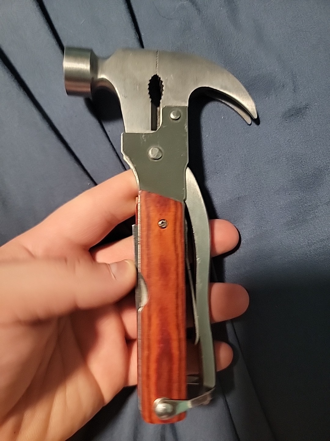 Mad Man 16 in 1 Stainless Multi tool Never Used