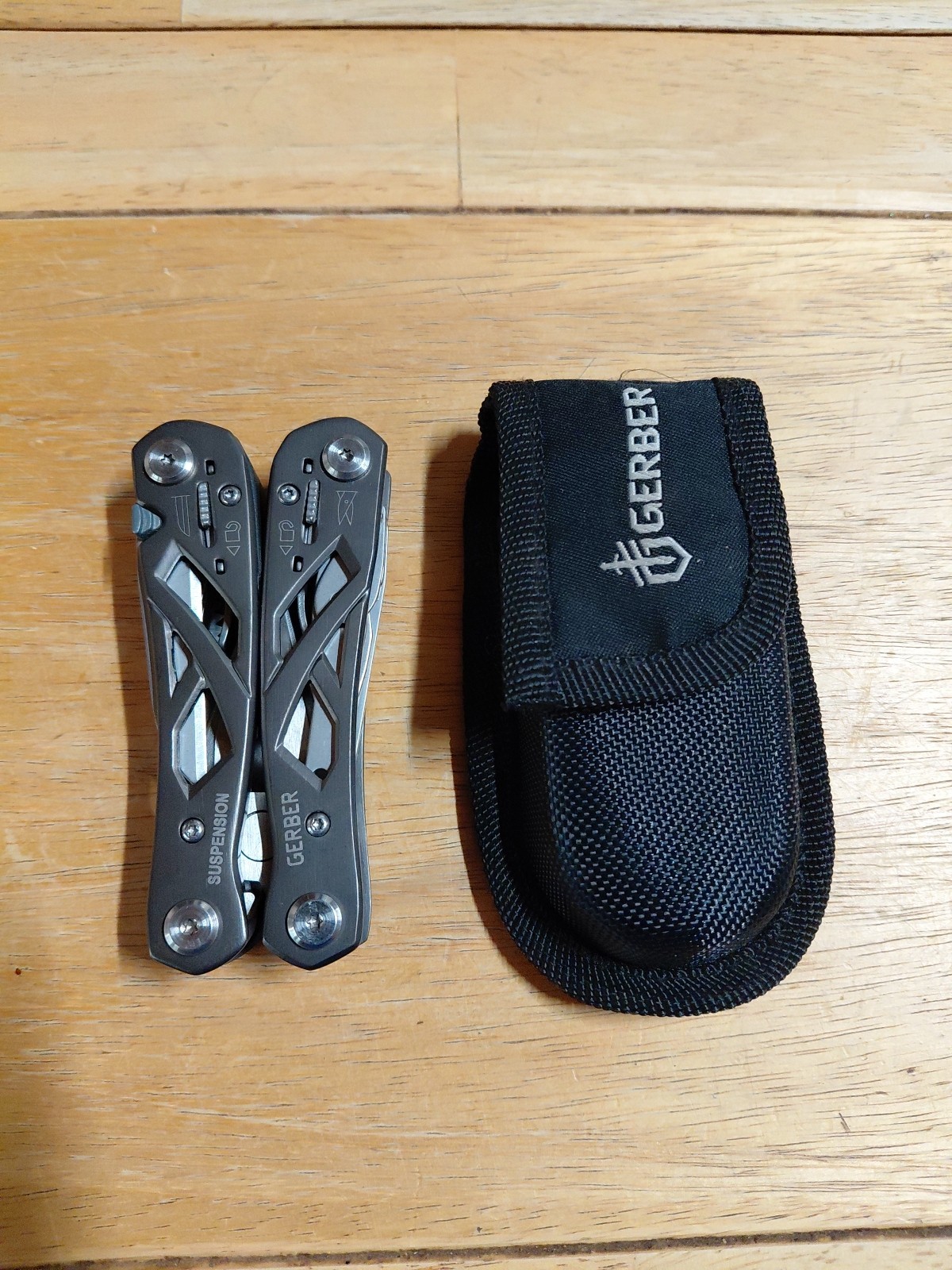 Gerber Suspension Multi-Tool Used, Good Condition With Sheath