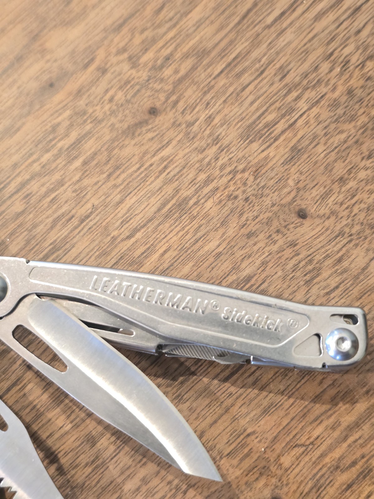 Leatherman Sidekick Multi-Tool, Knife, Pliers, Saw, Stainless With Sheath
