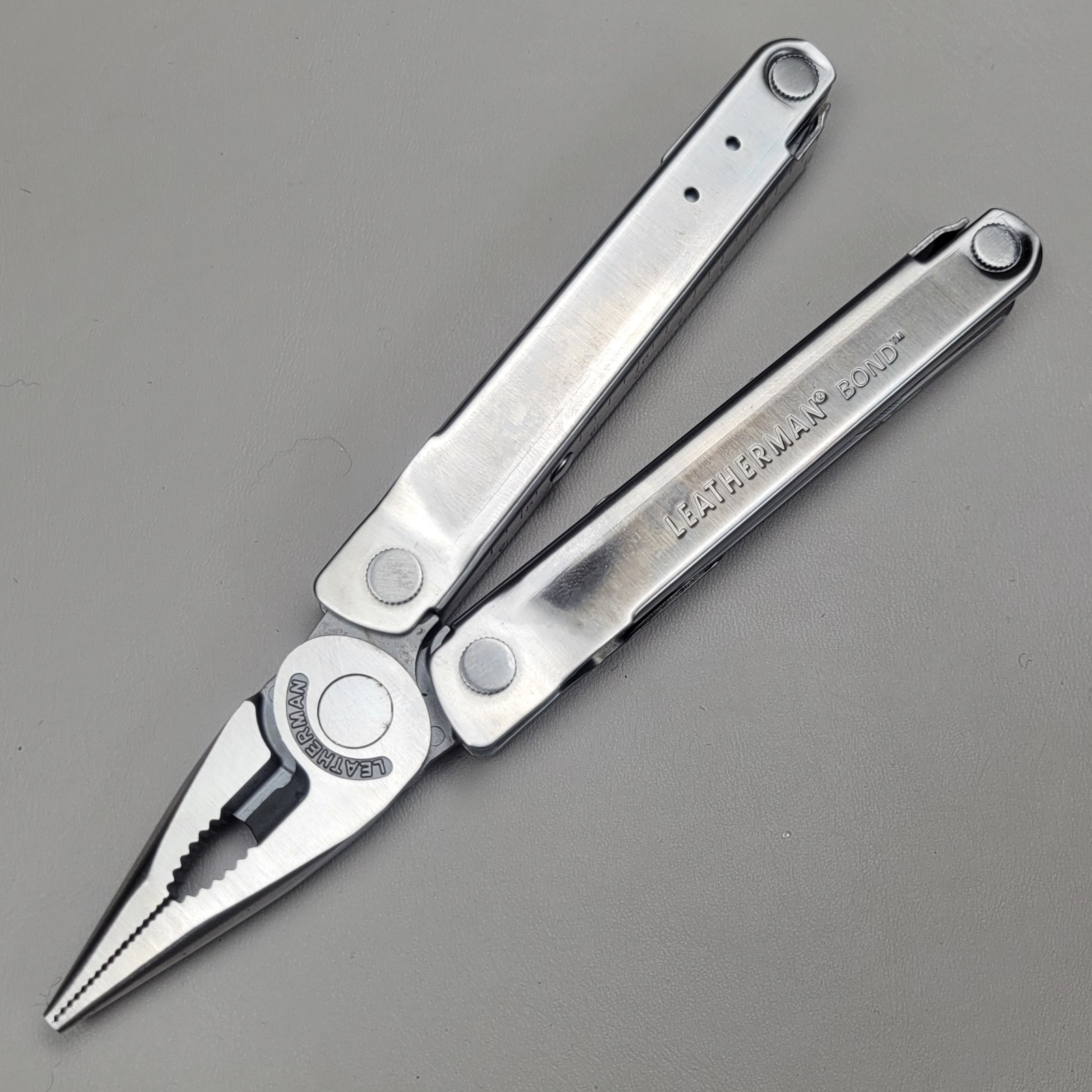 Leatherman Bond Multi Tool 14-in-1 EDC Multi-Pliers Stainless Steel