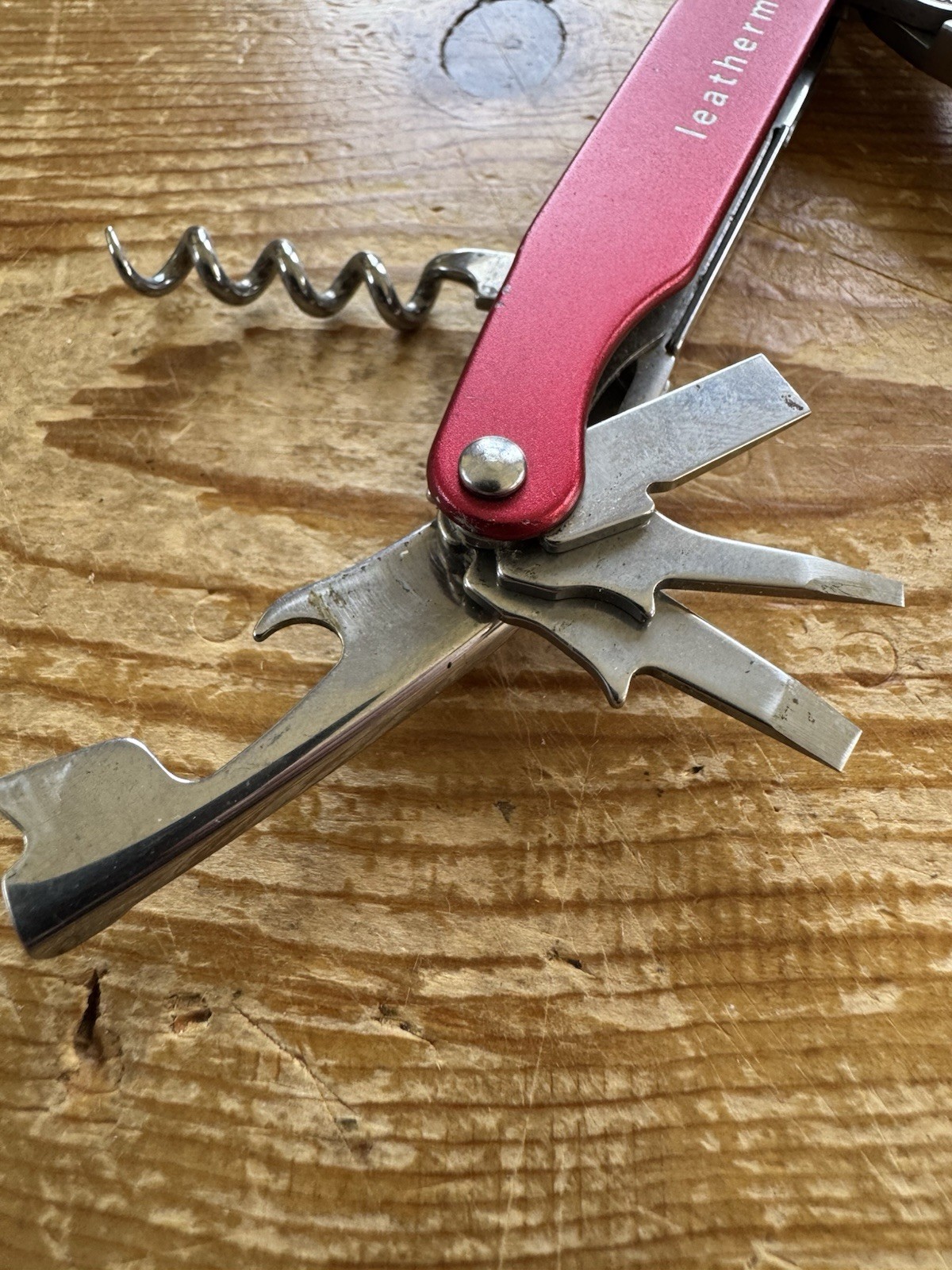 Leatherman Juice C2 Red Multi Tool! RETIRED!