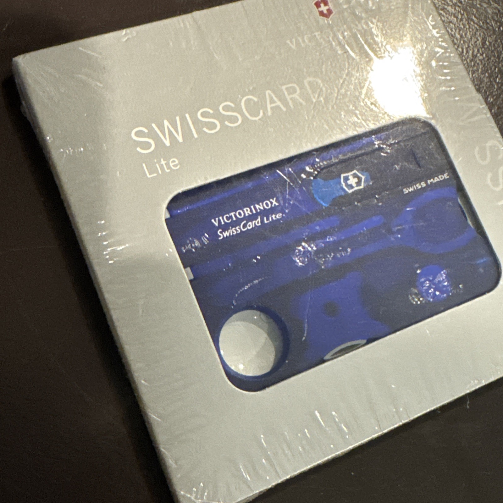 Genuine Victorinox Swiss Card Lite 13 tools swisscard with LED New in packaging