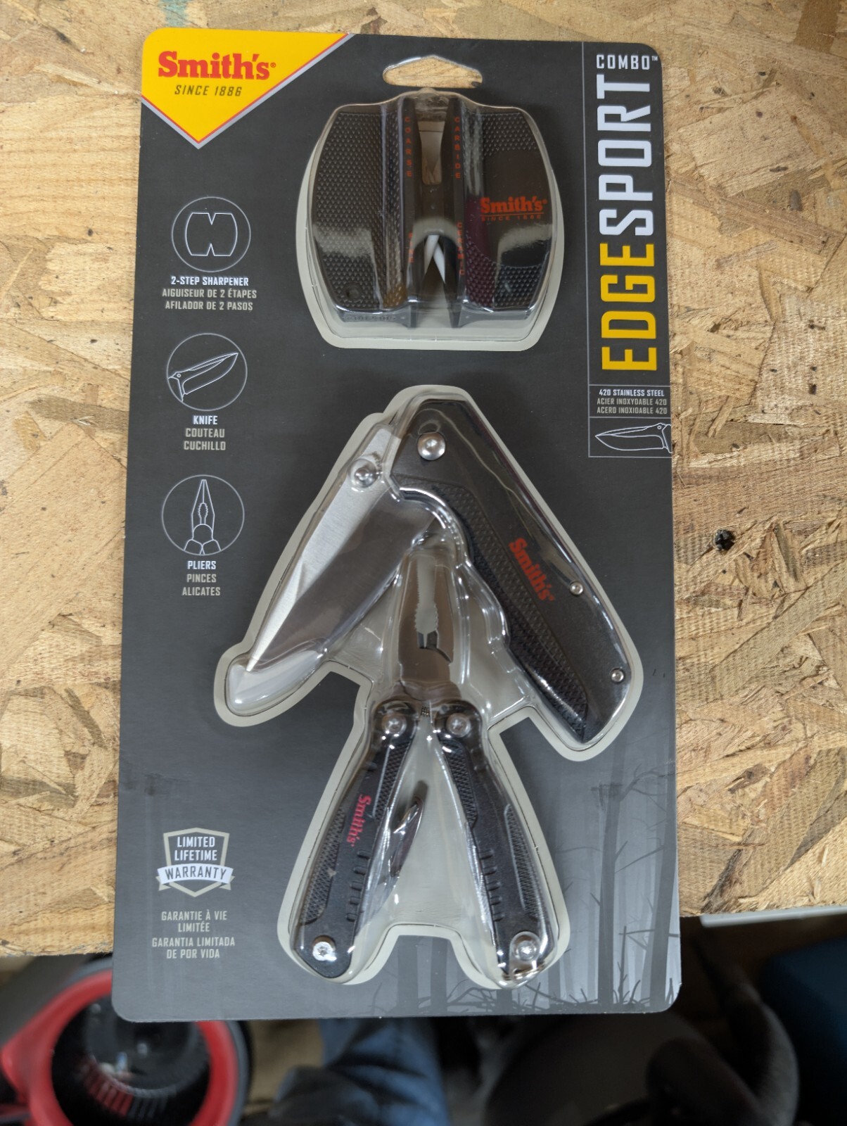 NIB Sealed Smith’s Combo Edge Sport: Knife/ 2-Step Sharpener/ Pliers Knife Set