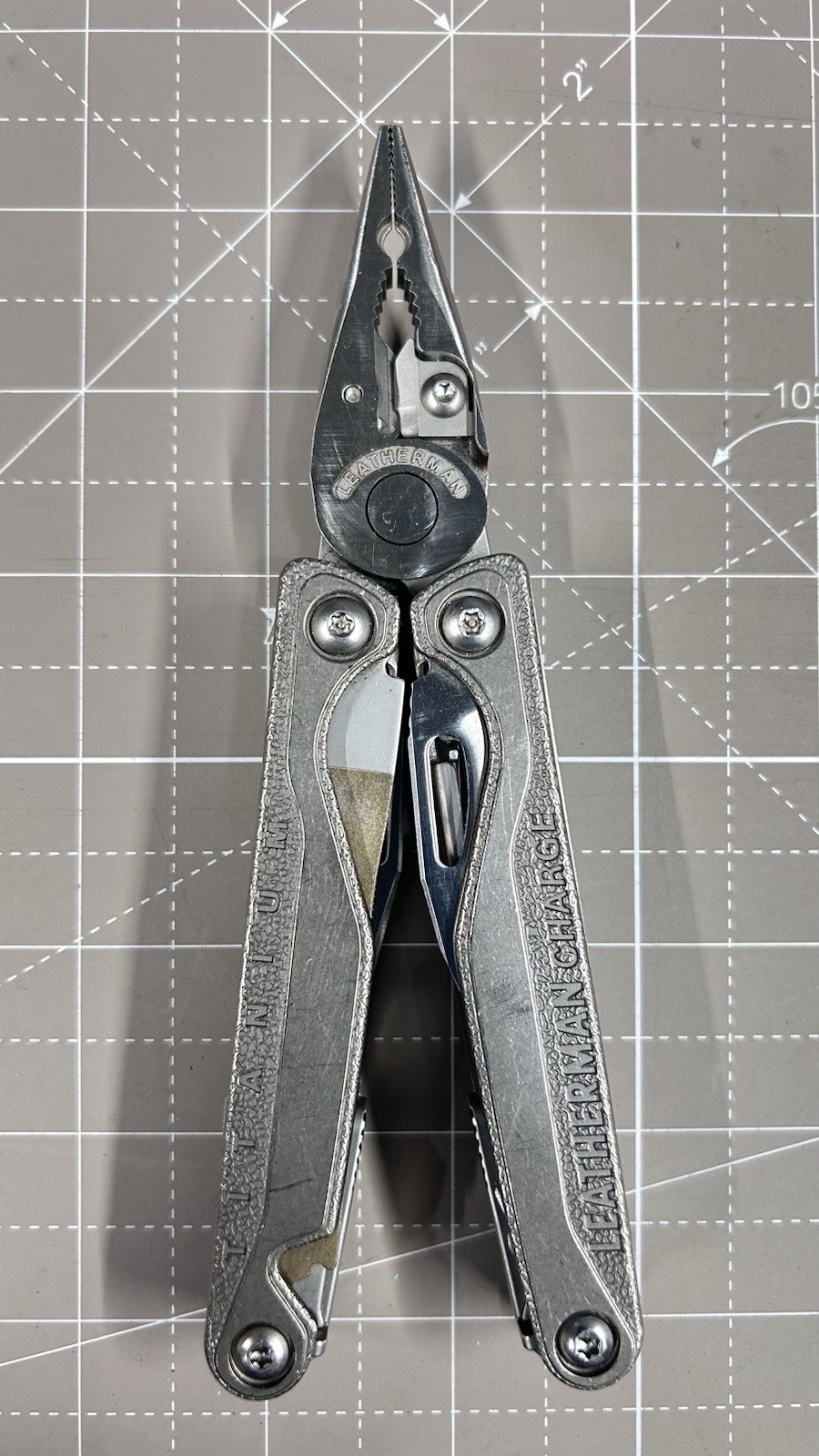 Leatherman Charge TTI Titanium S30V