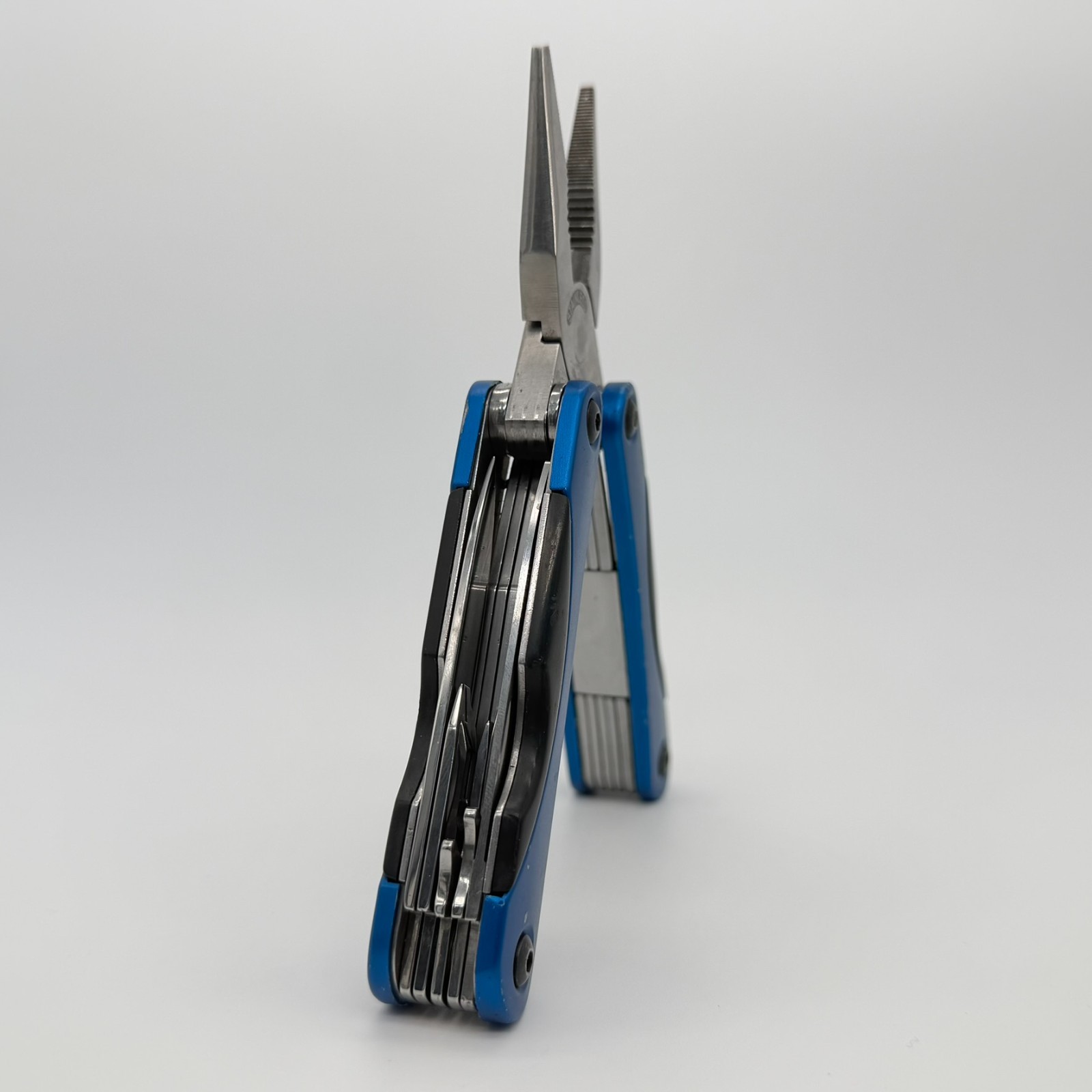 Husky 13-in-1 Tactical Multi-Tool Blue Anodized Aluminum Handle Folding Pliers