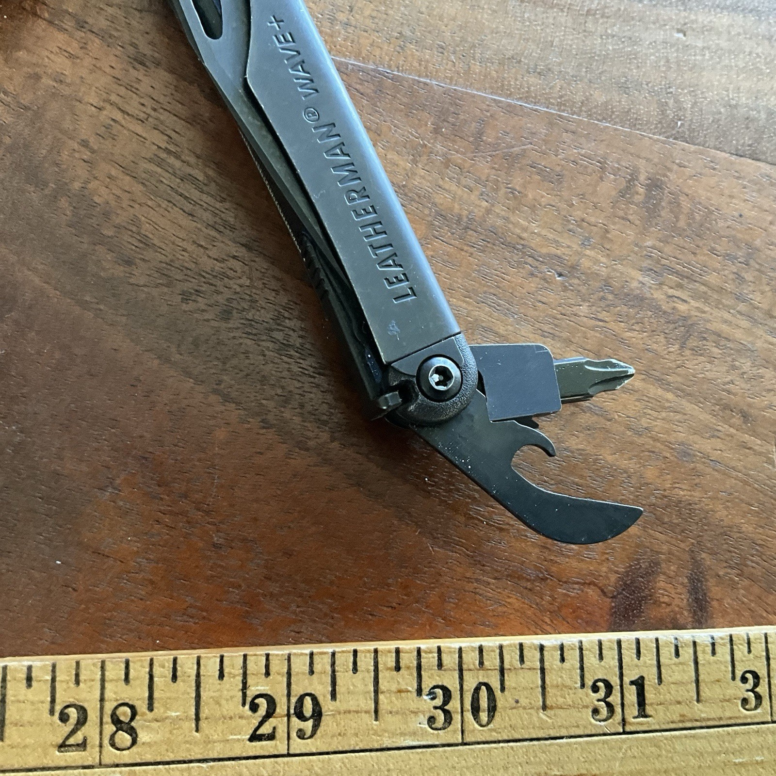 Leatherman Wave Plus+ Stainless Multi-Tool Sheath Date Code 0421 (April 2021)