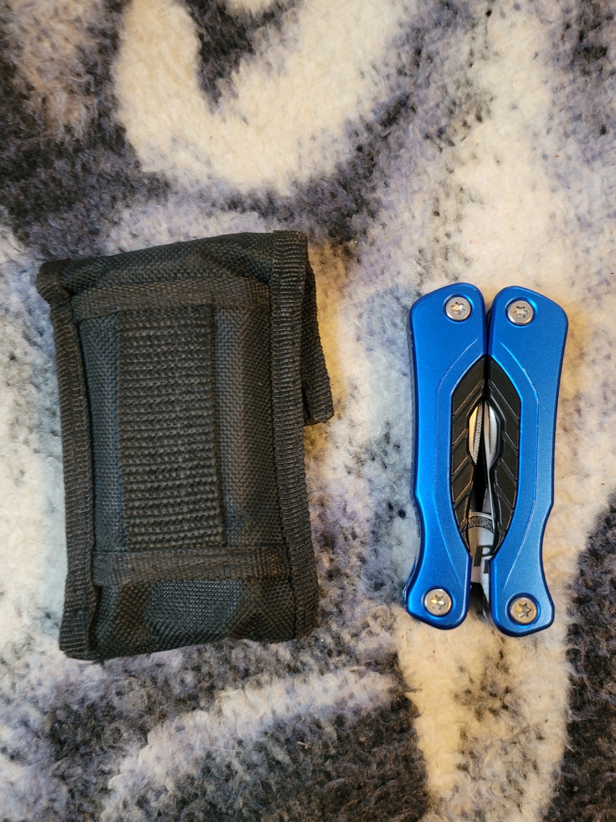 Rapala Fishing Multi Tool Blue Handle Stainless Steel w Nylon Pouch