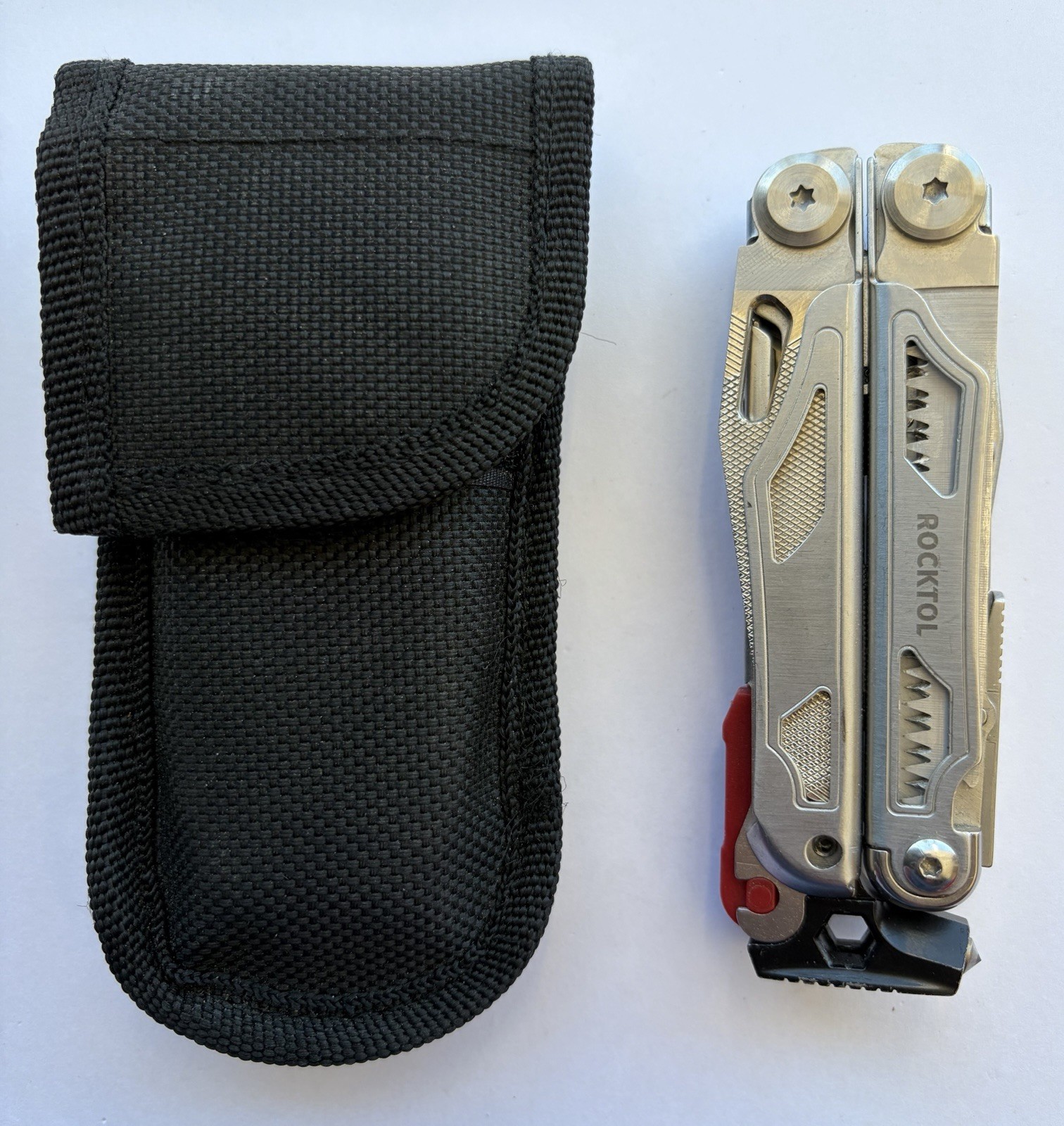 ROCKTOL MULTITOOL 22-IN-1 W/SHEATH & FIRE STARTER/WHISTLE & MORE, EXCELLENT