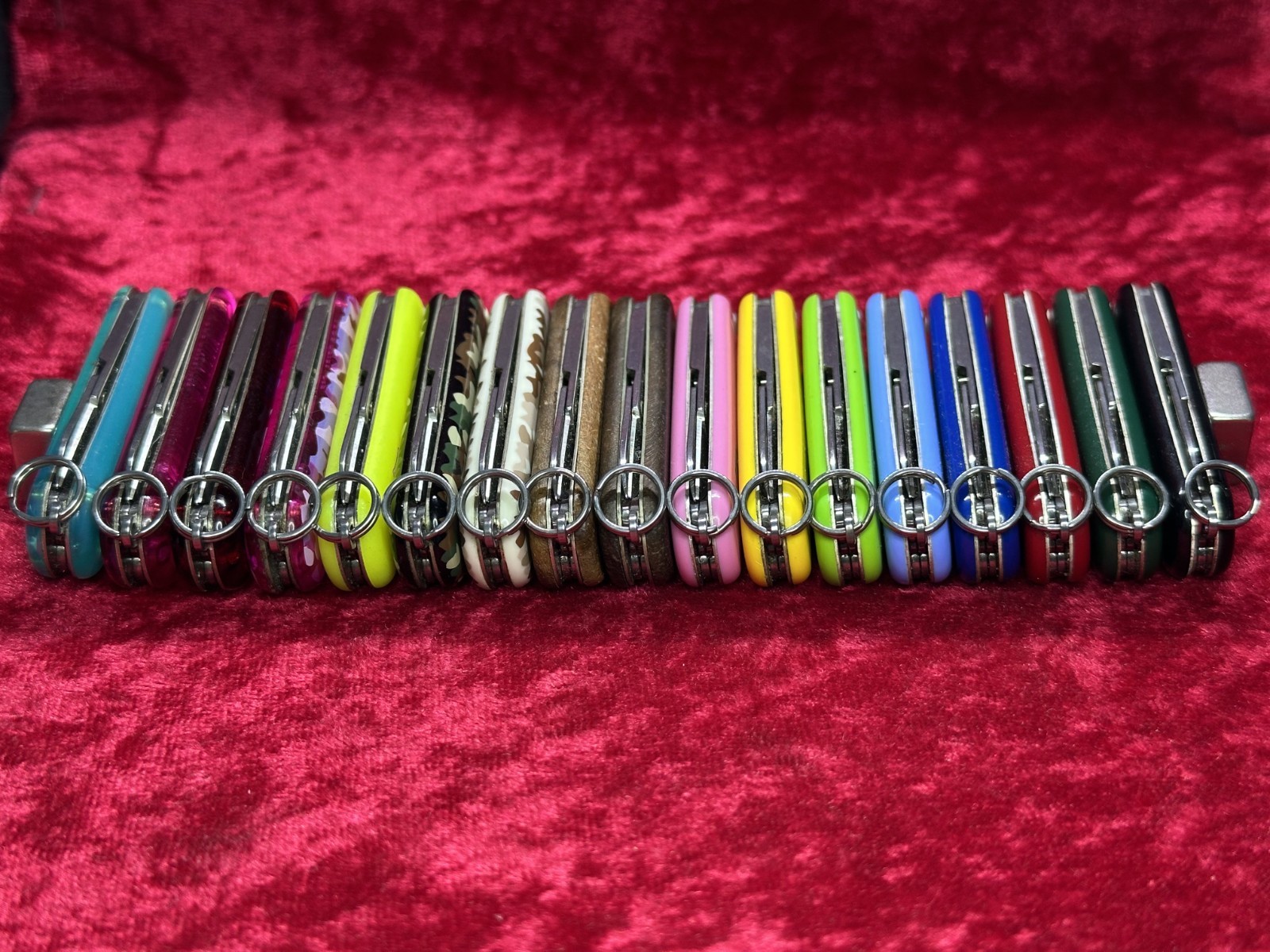 Victorinox Classic SD Lot Of 17 Swiss Army Knives 58mm Collection Of 17 Colors