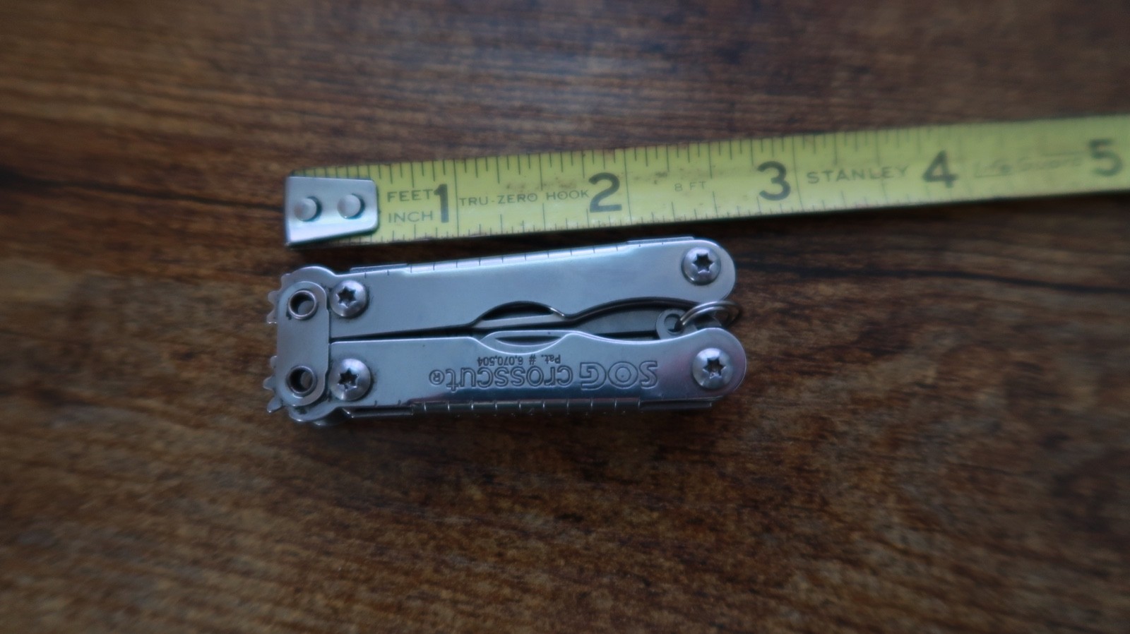 Sog Crosscut multi tool small