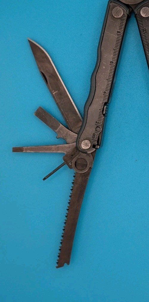 Leatherman BLAST Multi-Tool , Retired Multitool w/ Knife Pliers! BLACK OXIDE!