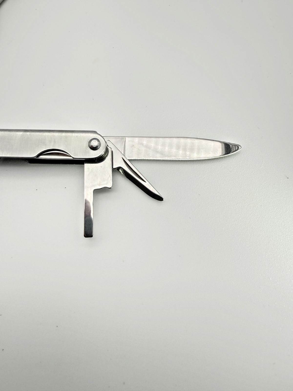 Stainless Steel Multi Tool Pliers Knife Saw File Screwdrivers EDC