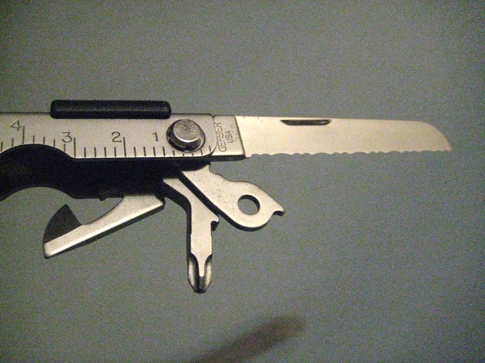 Ford Motor Company UAW GERBER Multi-Plier 600 MP600