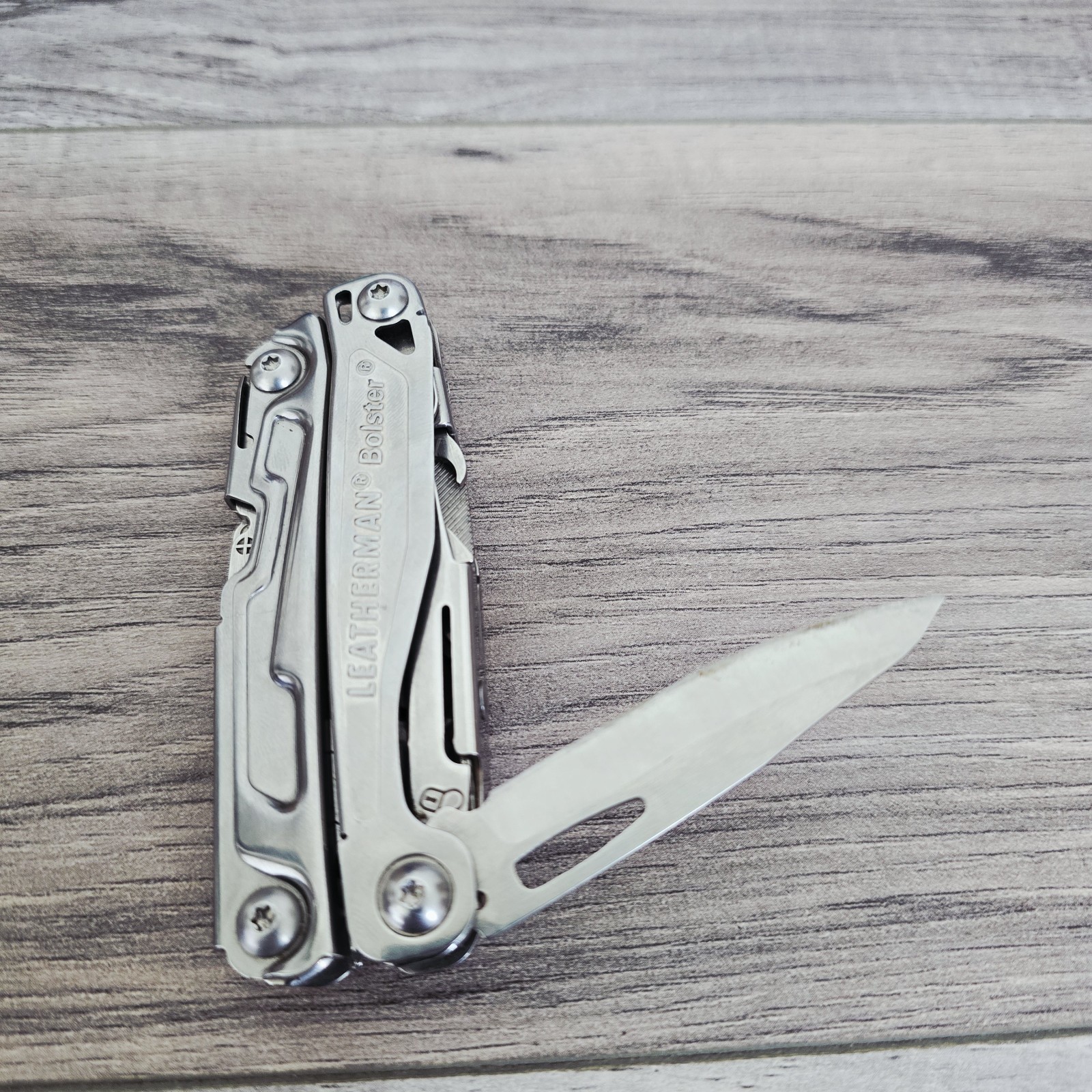 LEATHERMAN Bolster Multi Tool Stainless Heavy-duty Camping Knife Excellent