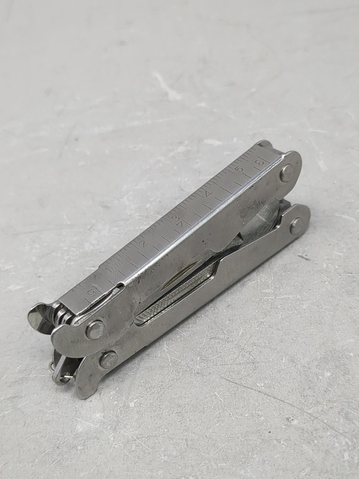 Compact Pocket Multi-Tool, EDC Keychain Tool, Stainless Steel Utility Camping