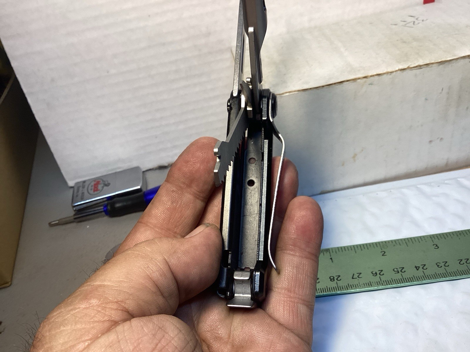 Gerber Armbar Trade Onyx Black Multi-Tool, Knife, Bit Driver, Saw.. 007-02