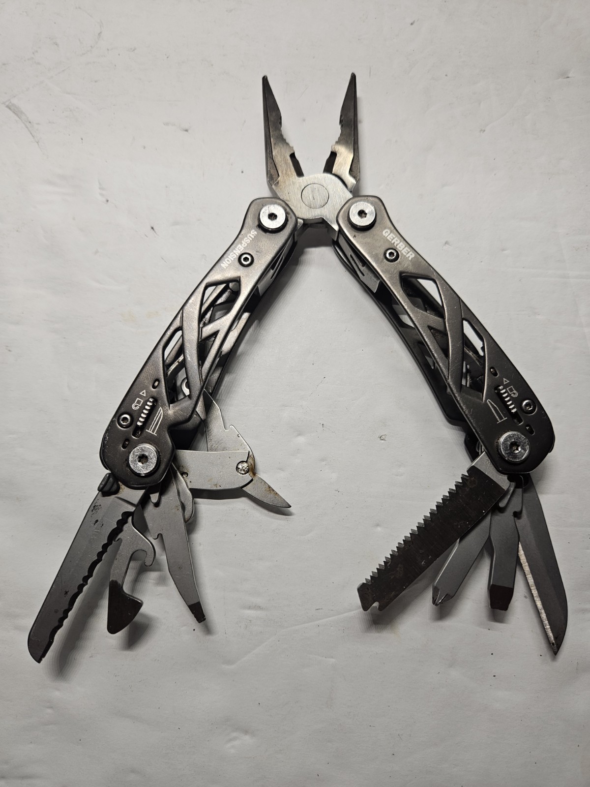 Gerber Suspension Spring Loaded Needle Nose Pliers Multi-tool