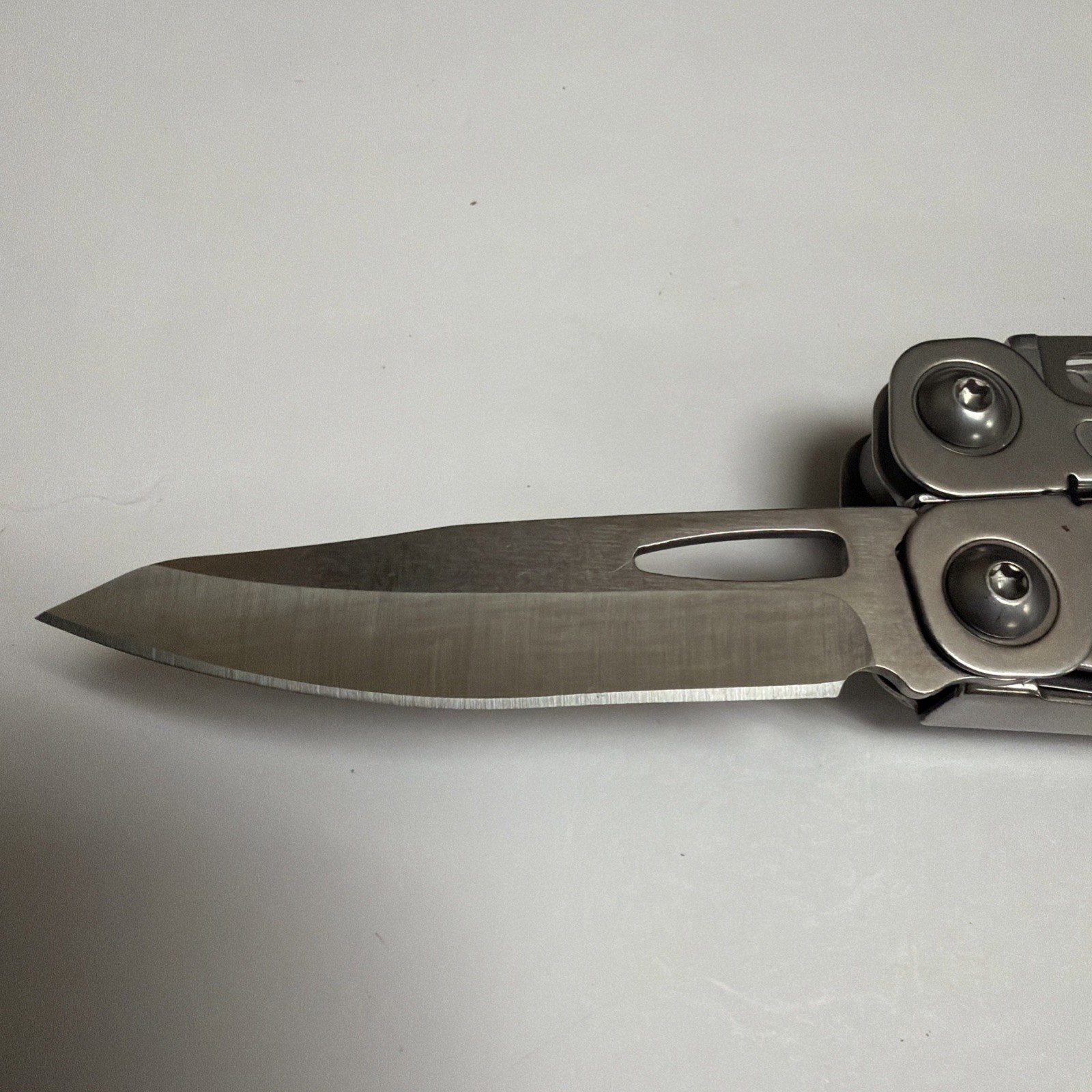 Leatherman Sidekick Multi-Tool, Knife, Pliers, Saw, Stainless