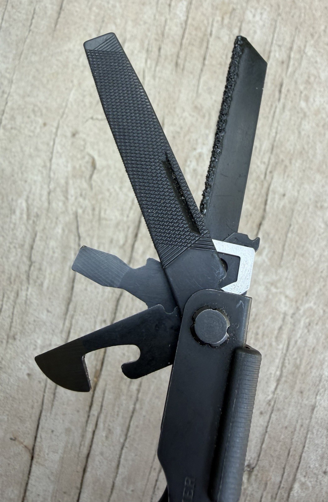 GERBER DET MULTIPLIER CAMPING BLACK OXIDE NEEDLE NOSE MULTI TOOL KNIFE W/SHEATH