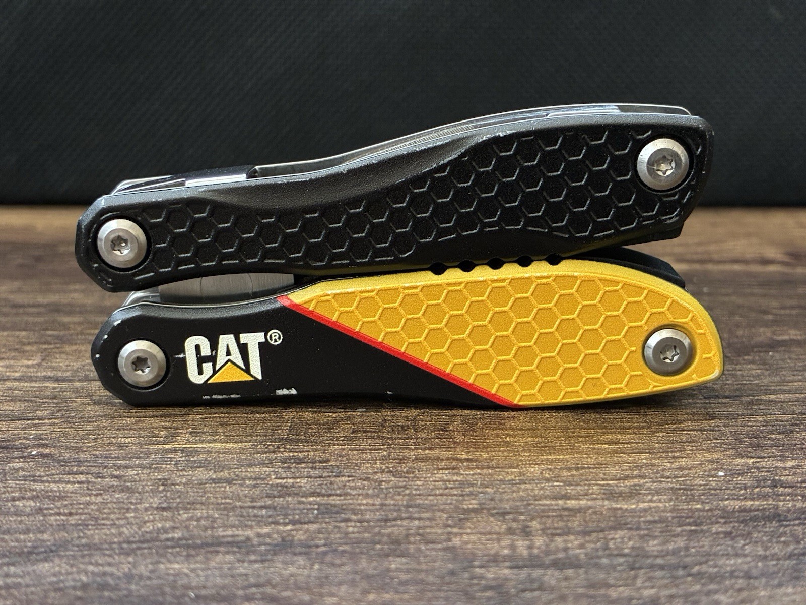 CAT Black & Yellow Multi-Function Tool 12-in-1
