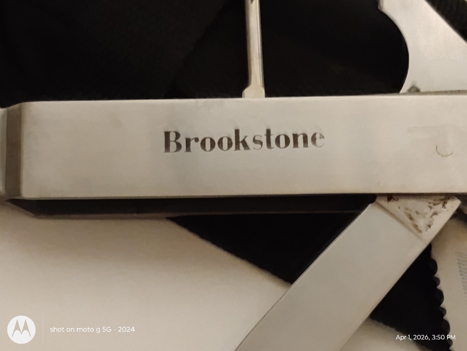 BROOKSTONE 8IN1 MULTITOOL WITH BLADE, & CASE, SILVER COLOR STAINLESS , ( OF
