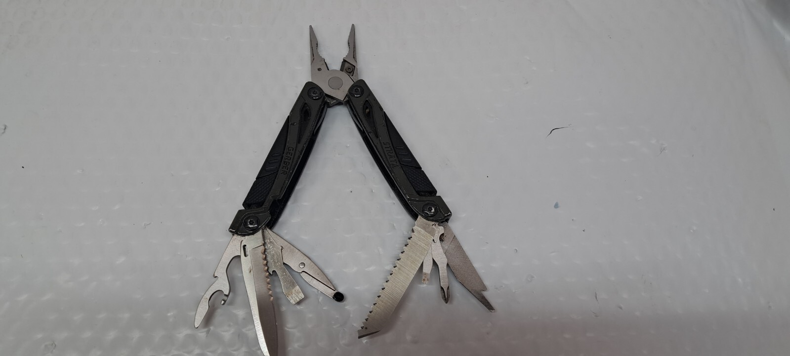Gerber Strata EDC Compact Folding Pocket Knife Multi-Tool Discontinued 11/1/8