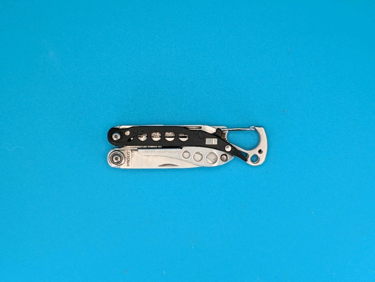 Leatherman Style CS Black Multi-Tool! FAST SHIPPING! USED! SCRATCHING ON BLADE