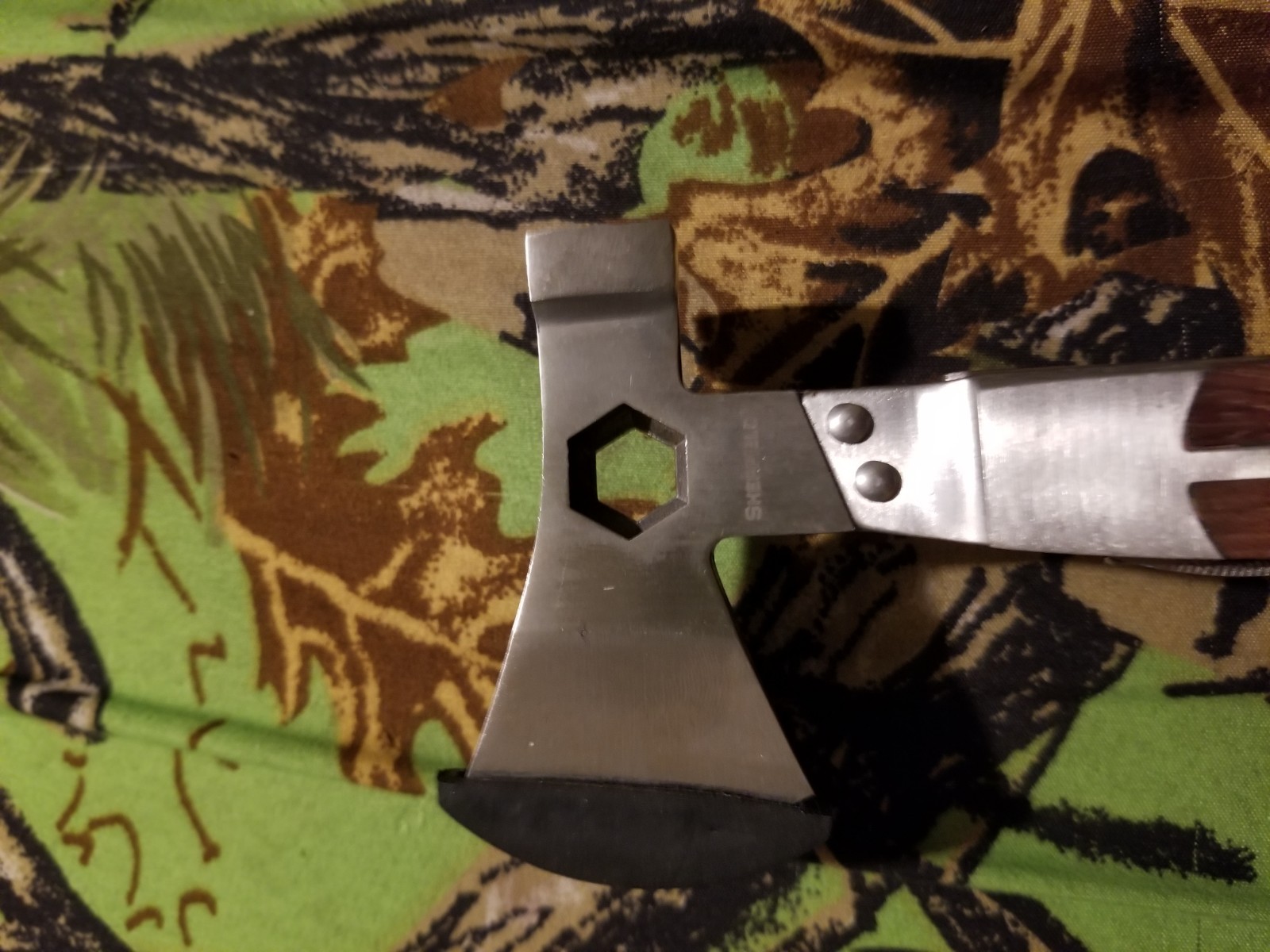 Sheffield Camper 12-In-1 Stainless Steel & Wood Multi-Tool