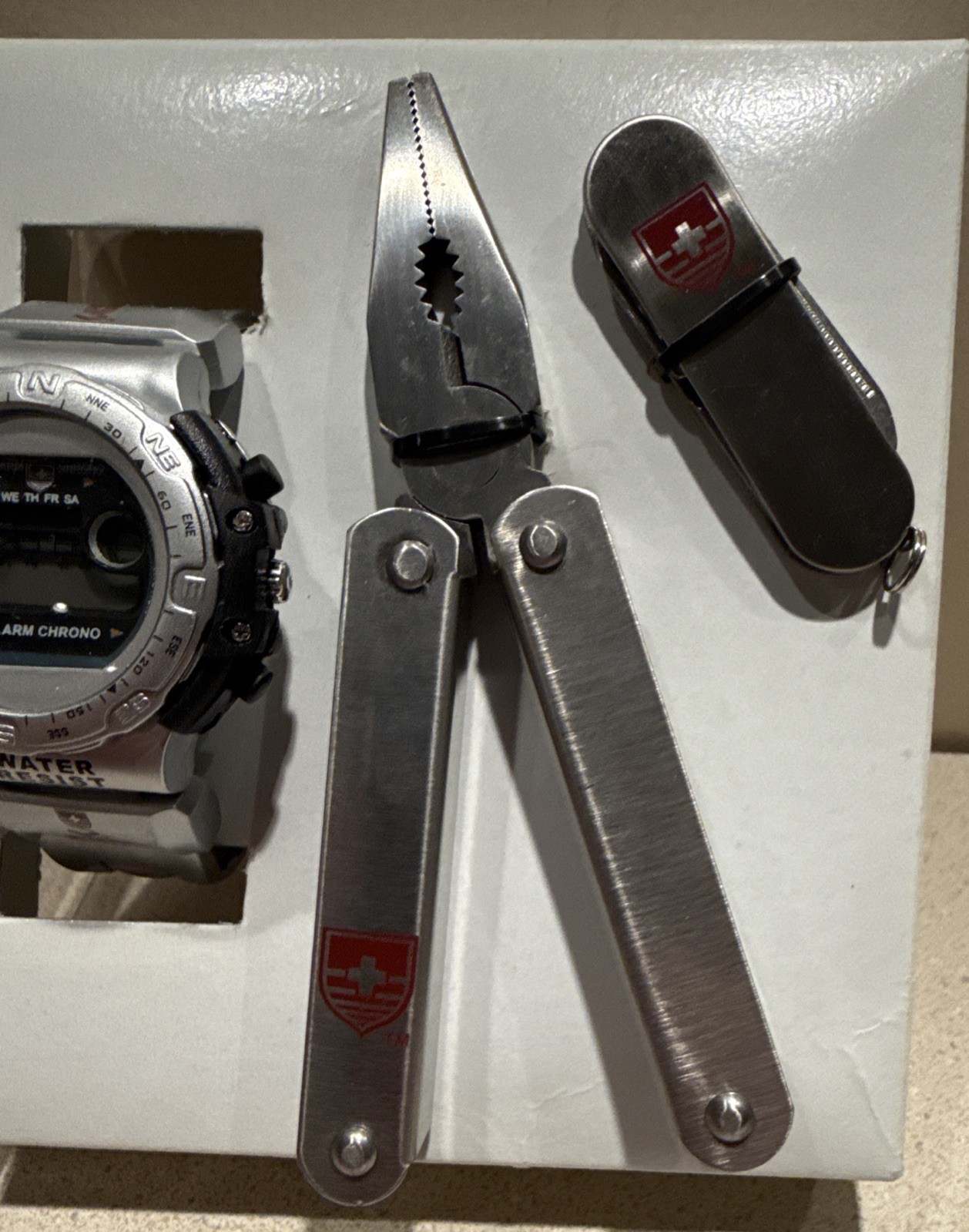 Multi-Tool, Sports Watch & 6 Function Swiss Knife Kit by Outdoor Companions. NEW