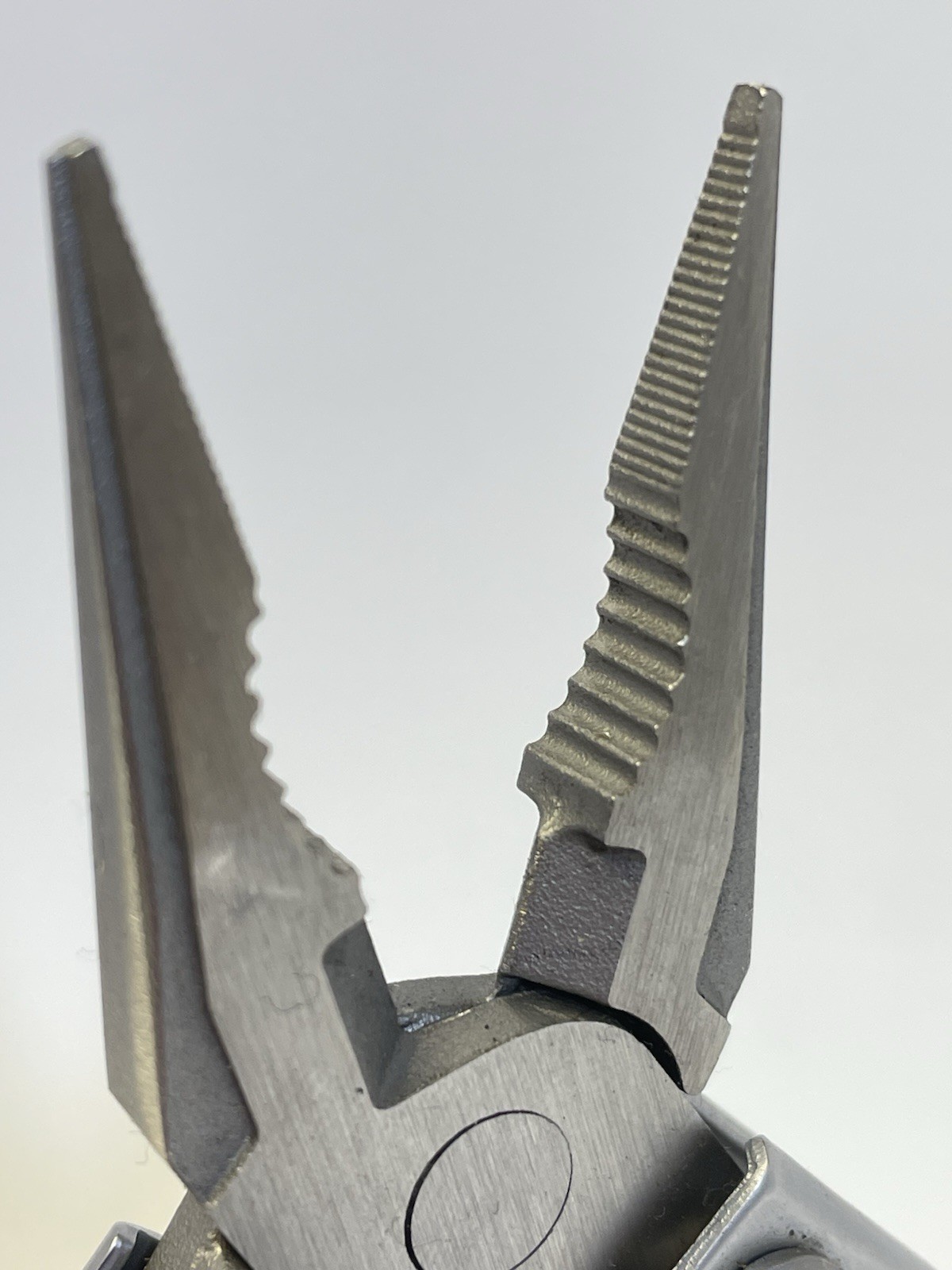 Gerber Suspension Nxt 15 in 1 Multi-Tool with Pocket Clip In Very Good Condition
