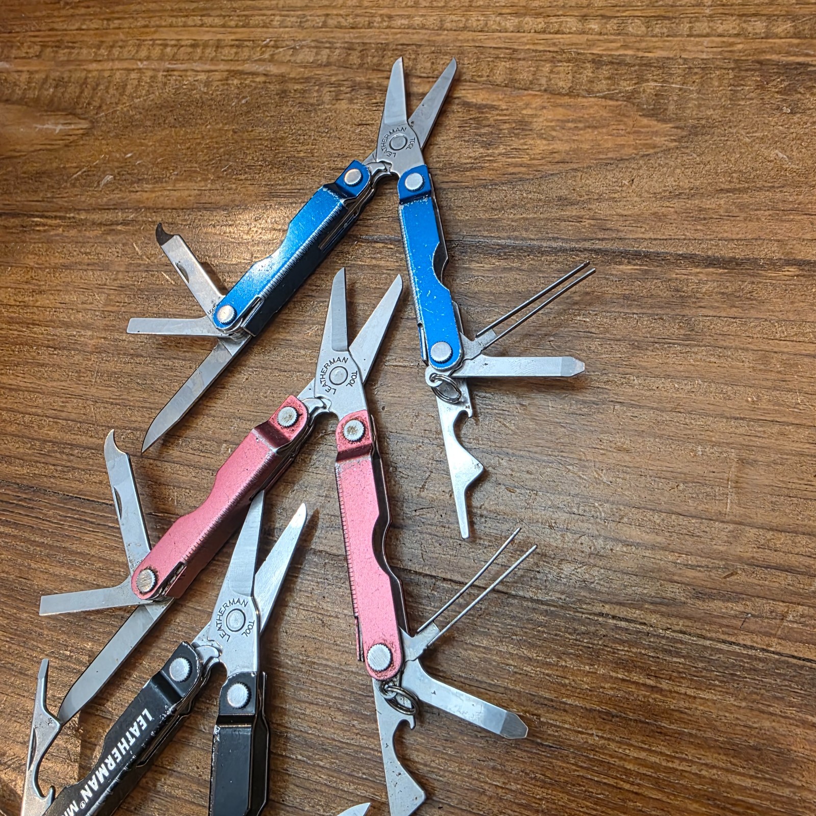 Leatherman MICRA Multi-Tool – Stainless Steel – Lot of 3 – Colors Blue Black