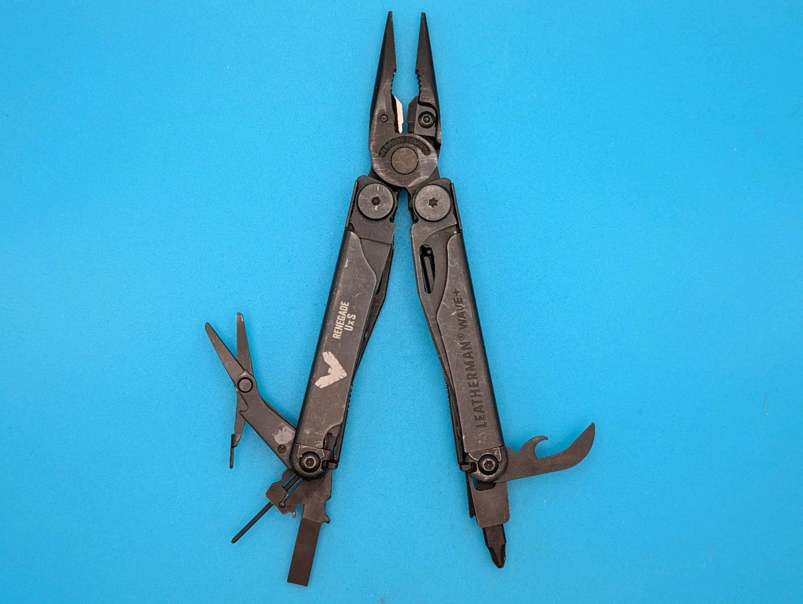 Leatherman Wave Plus + Multi-Tool! FAST SHIPPING! BLACK OXIDE!