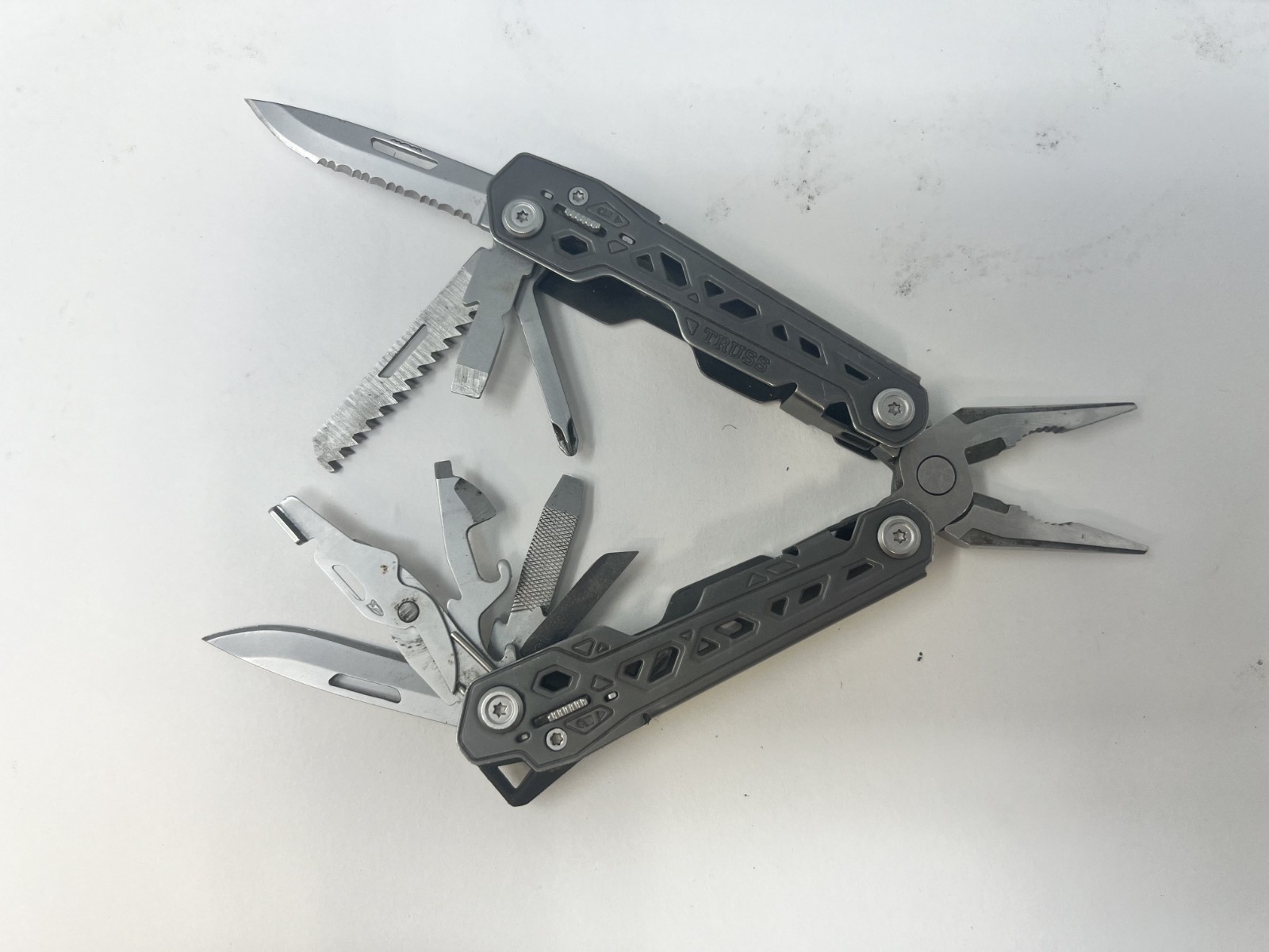Gerber Truss Multi Tool Plier Knife