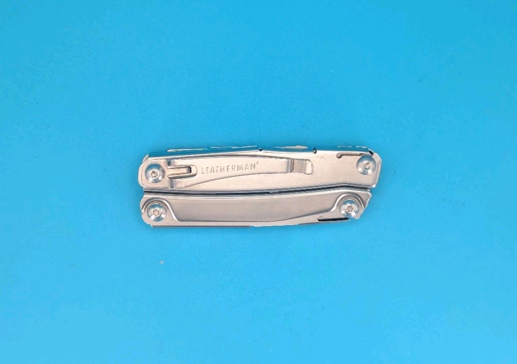 Leatherman Rev 3.8″ Multi-Tool, Stainless!