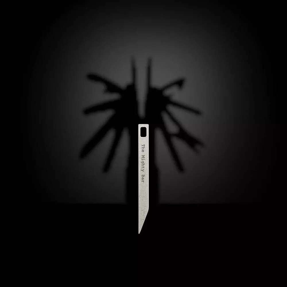 Steel EDC Keychain Pocket Prybar Small Key Tool Travel Camping Box opener Pocket