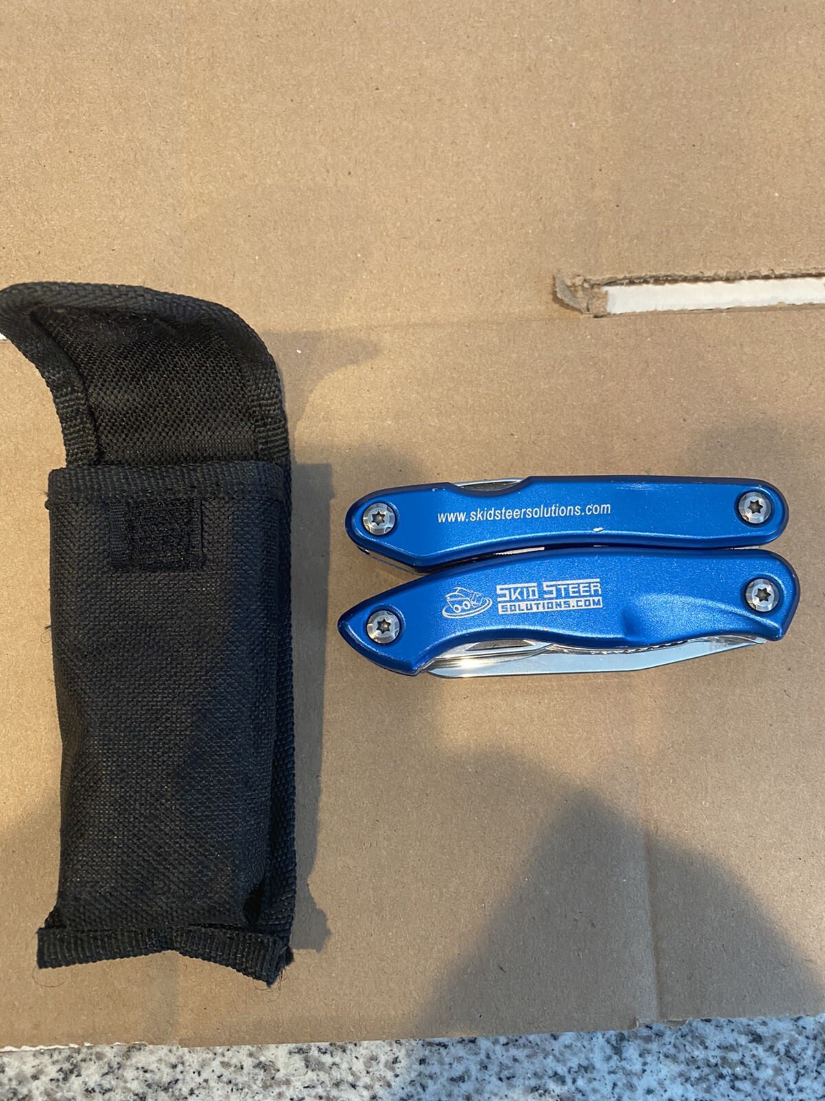 Multi-Tool Heavy Duty Stainless Steel LIGHTLY USED