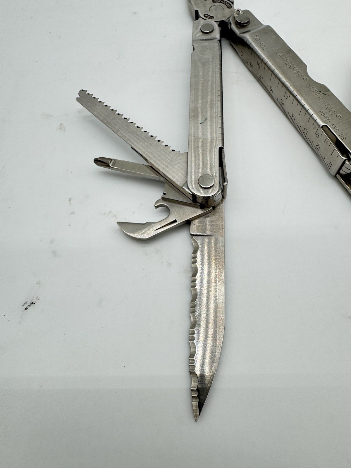 Original Leatherman Super Tool & Case – 01/98 – Near flawless – Appears New