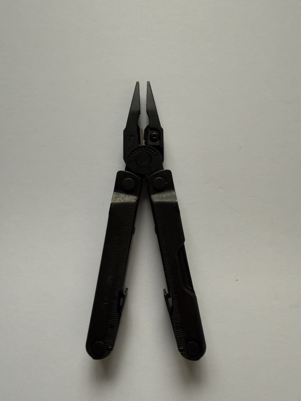 OEM Leatherman Rebar Black Oxide Multi-Tool Knife, Pliers – FREE SHIPPING