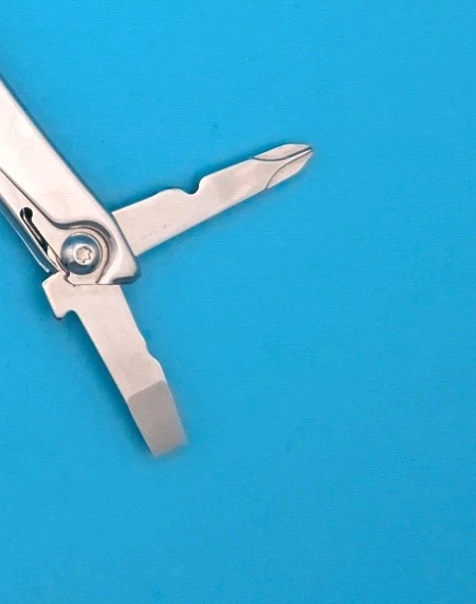 Leatherman Bolster 13 Tool Stainless Steel Multi-Tool!