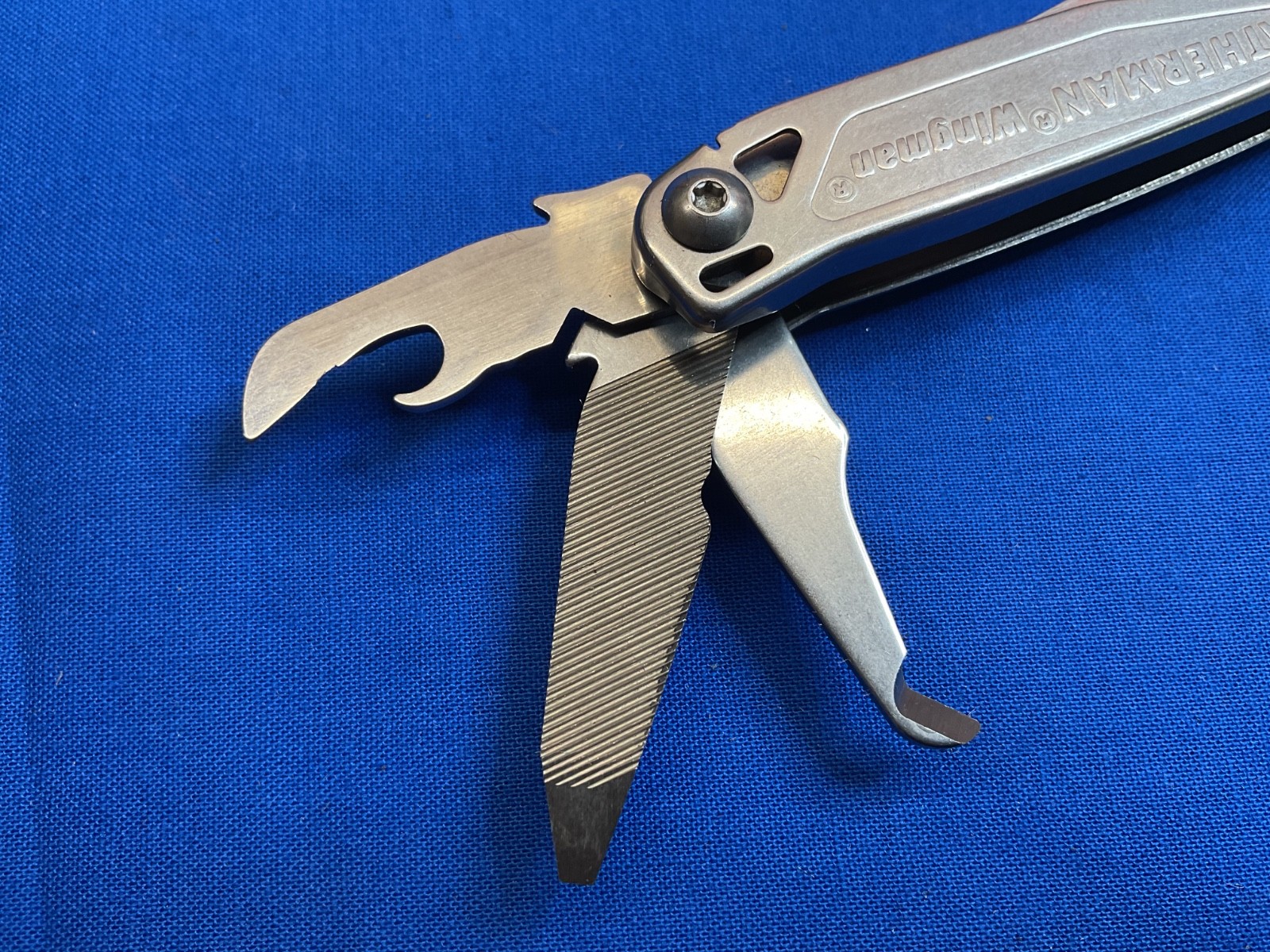 Leatherman Wingman Multi Tool Knife Pliers Camping Hunting Hiking 2021 Date Code